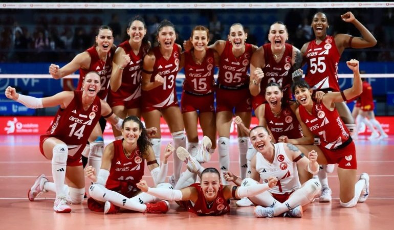 Aras Kargo SK – Galatasaray Daikin: 3-2