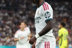 Arda-Guler-77-dakika-oynadi-Real-Madrid-Villarreal039i-1-0-yendi-Vinicius-Junior-sac-cekme-nedeniyle-atildi-featured