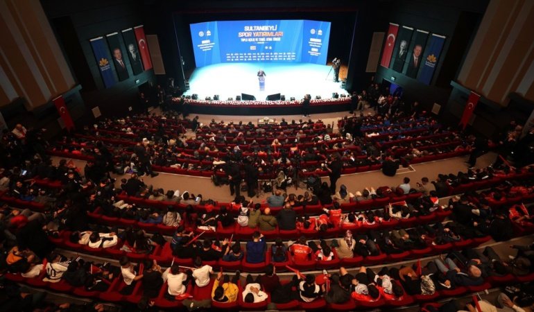 Bakan Bak: İstanbul’da lisanslı sporcu sayısını 1,5 milyona çıkaracağız