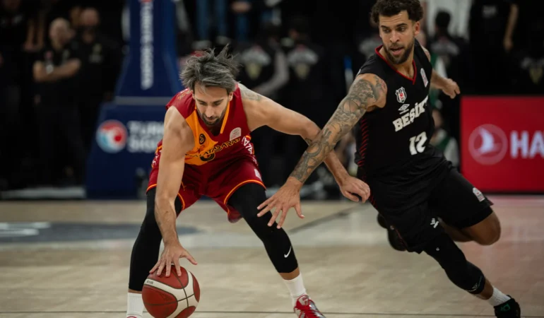 Beşiktaş evinde Galatasaray'ı derbide devirdi! Furkan Korkmaz yıldızlaştı, son anlar nefes kesti
