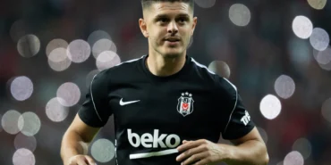 Besiktas039tan-Milot-Rashica-aciklamasi-Sag-uyluk-ust-adalesinde-gerilme-ve-kanama-featured