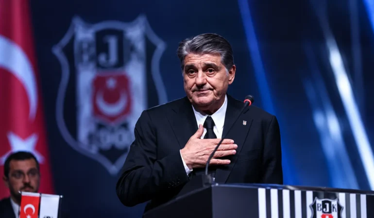 Beşiktaş’ta Serdal Adalı yönetimine ibra
