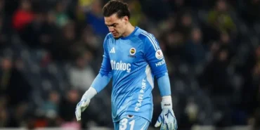 Ederson-sari-lacivertli-taraftarlarla-bulustu-featured