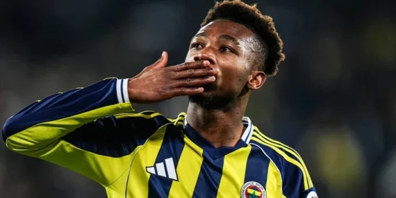 Fenerbahce039de-Nene-icin-ayrilik-iddiasi-Gozler-Ismail-Kartal039da-featured