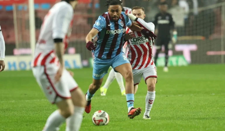 Fırtına Samsun deplasmanında zorlu sınavda! Beşiktaş derbisi öncesi kart alarmı