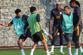 Galatasaray-Barcelona-macinin-hazirliklarina-devam-etti-featured