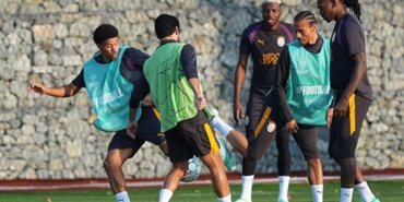 Galatasaray-Barcelona-macinin-hazirliklarina-devam-etti-featured