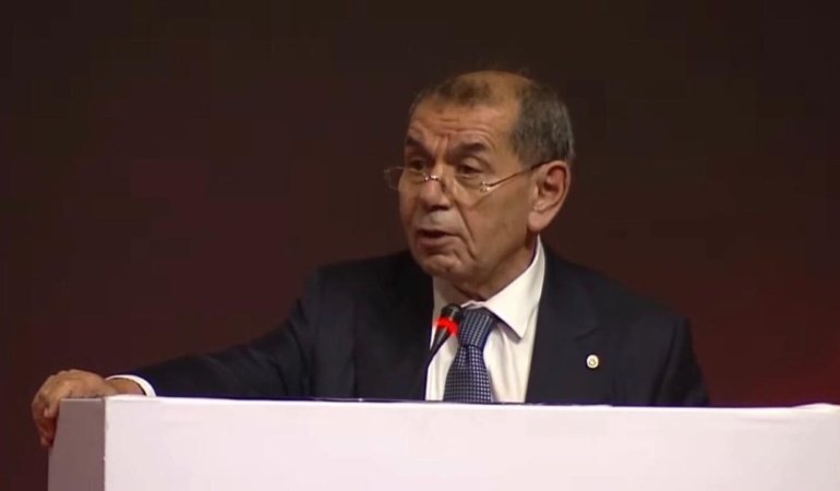 Galatasaray'da Dursun Özbek yönetimi ibra edildi