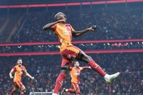 Galatasarayda-Osimhenin-sahalara-donus-sureci-hizlandi-featured
