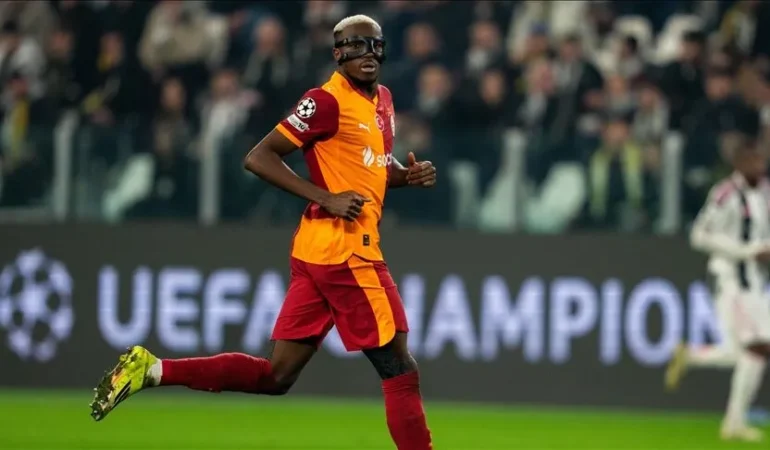 Galatasaraylı Osimhen'in sevgilisi kaza geçirdi