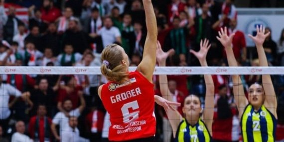Hedef-Sultanlar-Ligi-Denizli-sezonun-ilk-macinda-Fenerbahce039yi-3-0-gecti-featured
