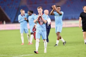 Kevin-Doherty-Trabzonun-bir-futbol-sehri-oldugunu-gorduk-featured