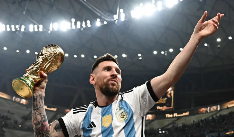 Lionel Messi Arjantin Milli Takımı'na veda ediyor: 207 maç ve 125 gollük kariyerin son durağı Monumental Stadı