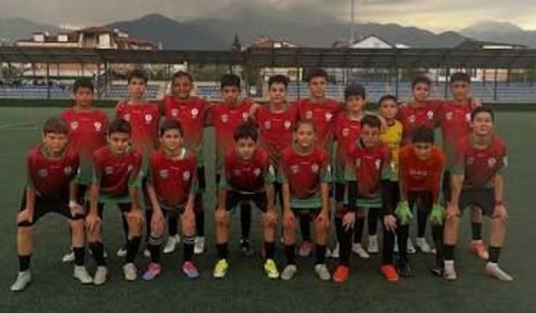 Okşak: Gençlere güvenim sonsuz