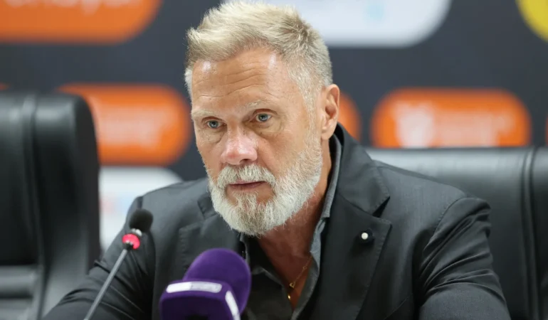 Samsunspor'da 7 maçta 4 puan ayrılığı getirdi! Fink'e veda
