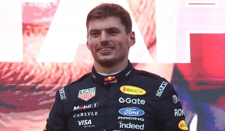 Singapur GP'de ilk sıranın sahibi Max Verstappen: Hollandalı'nın 50. Pole'ü!