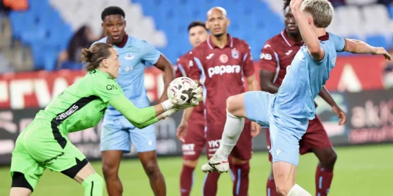 Trabzonspor-kardes-kulubu-Drogheda-United039i-agirladi-Firtina-86039da-yikildi-featured